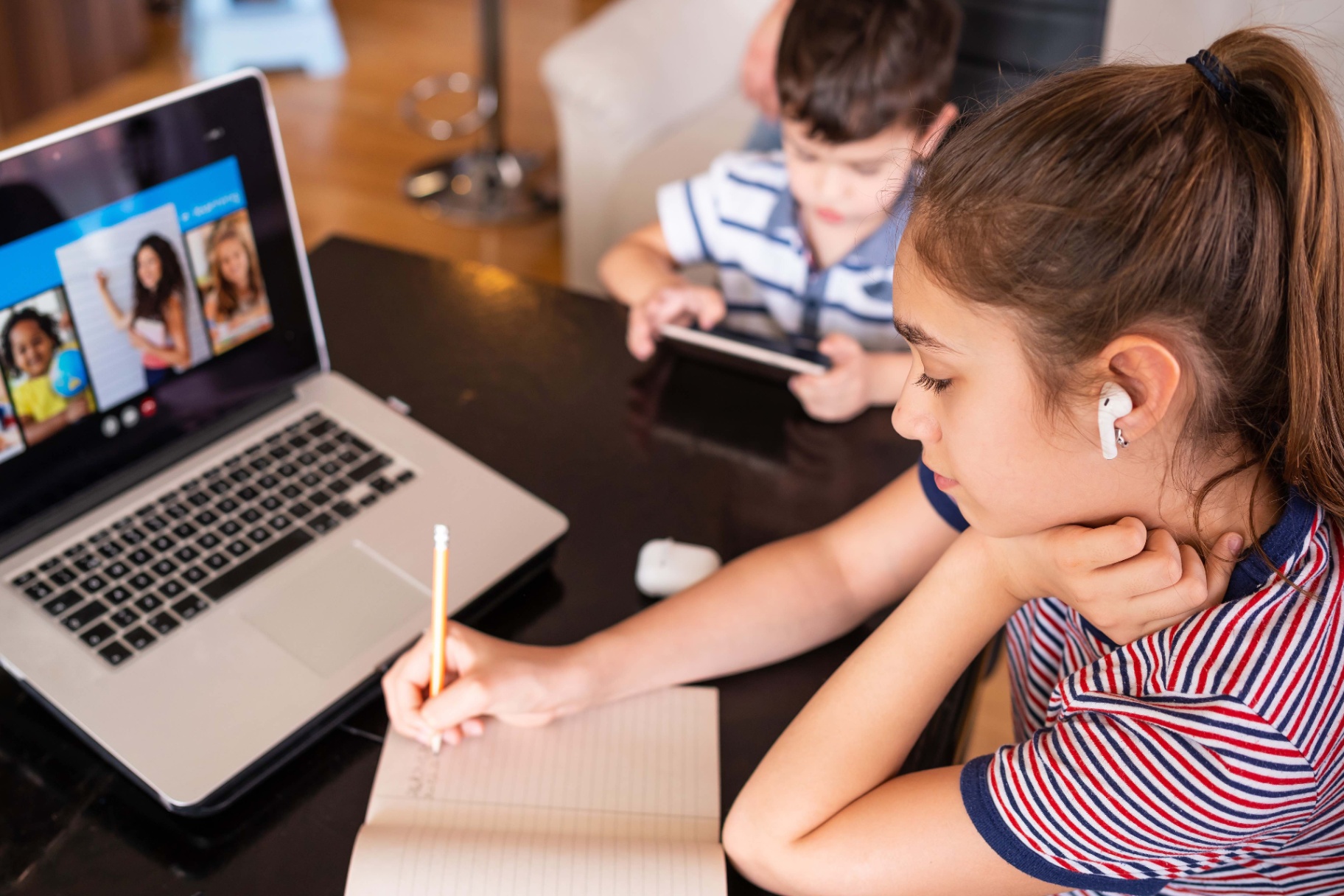 Discover Reliable Mobile & Internet Plans in the UAE for Seamless Video Communication